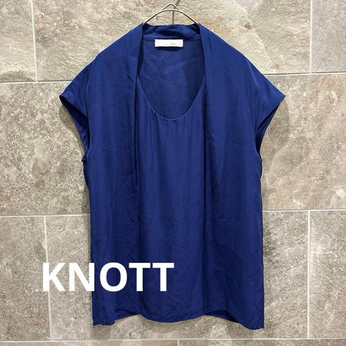 Knott Short-Sleeve 100%