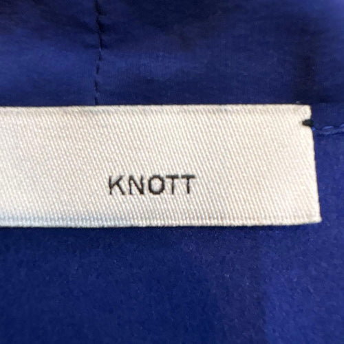 Knott Short-Sleeve 100%