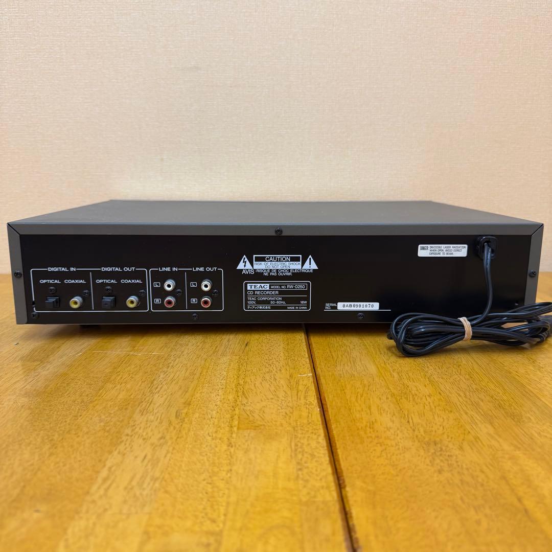 Teac Cd Sacd Player Rw-D250