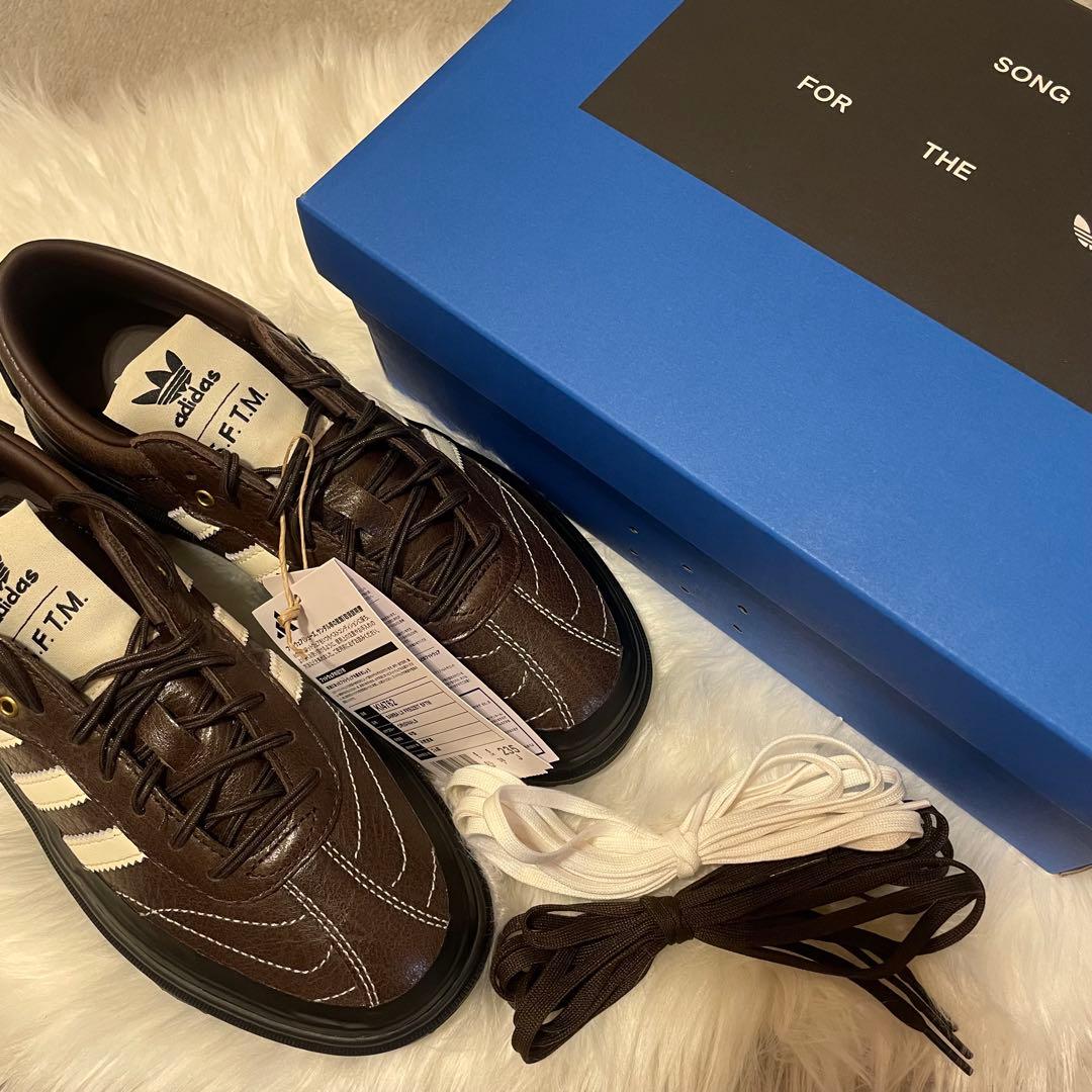 Adidas Sneakers S.F.T.M.