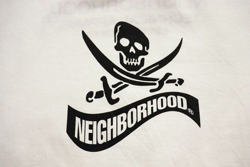 Neighborhood 7 Minutes, Long -Sleeved Cut -And -Sew 20Aw Distortion-1 C-Tee.Ls