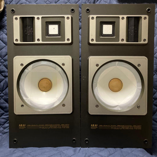 Akai Professional Speakers 3 S Wm77