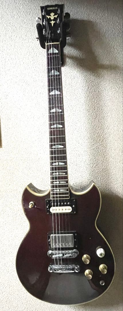 Yamaha Electric Guitars Sg700