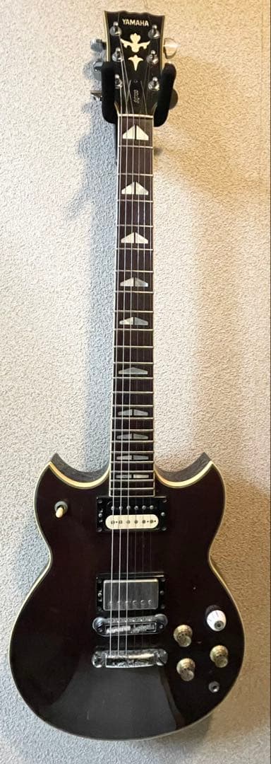 Yamaha Electric Guitars Sg700