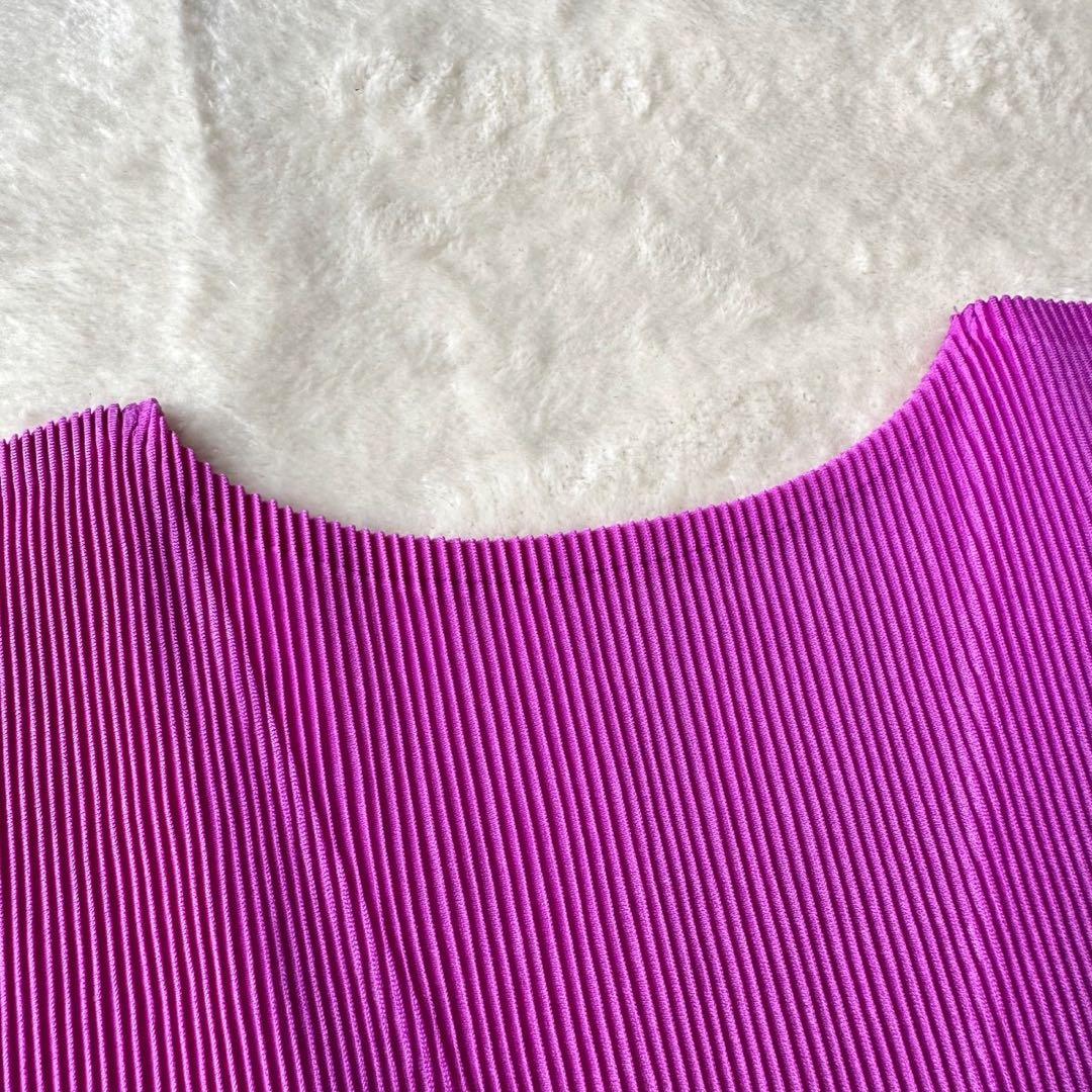 Pleats Please Short-Sleeve Issey Miyake