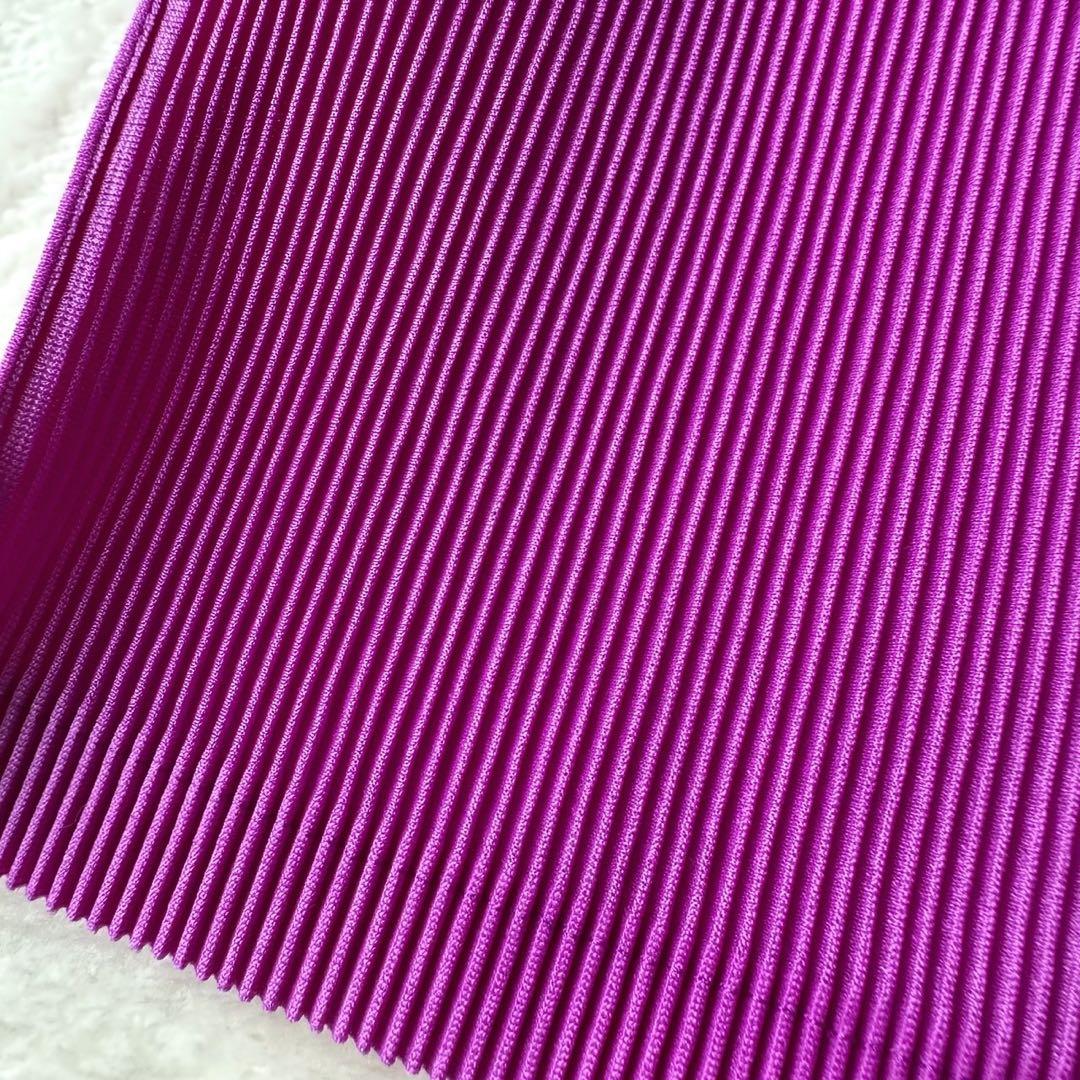 Pleats Please Short-Sleeve Issey Miyake
