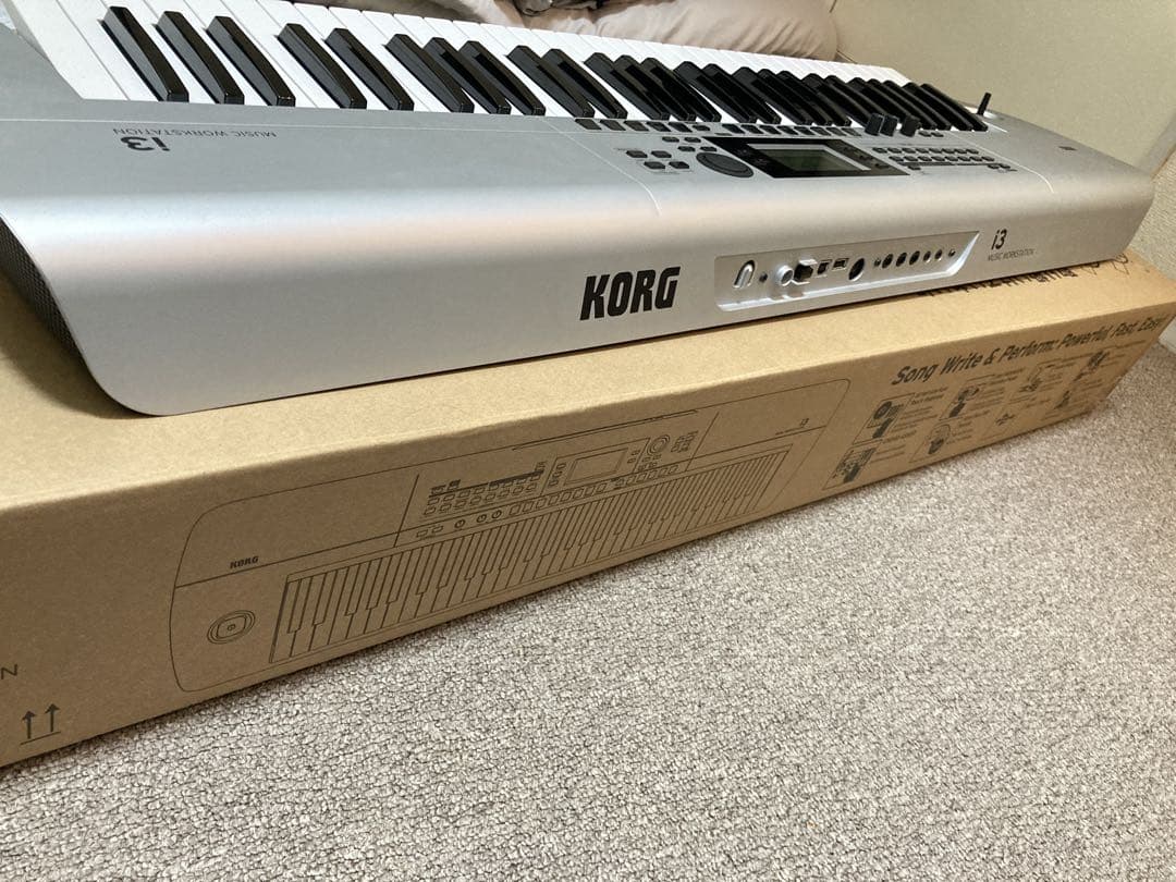 Korg Keyboards Digital Pianos I3 Music Workstation