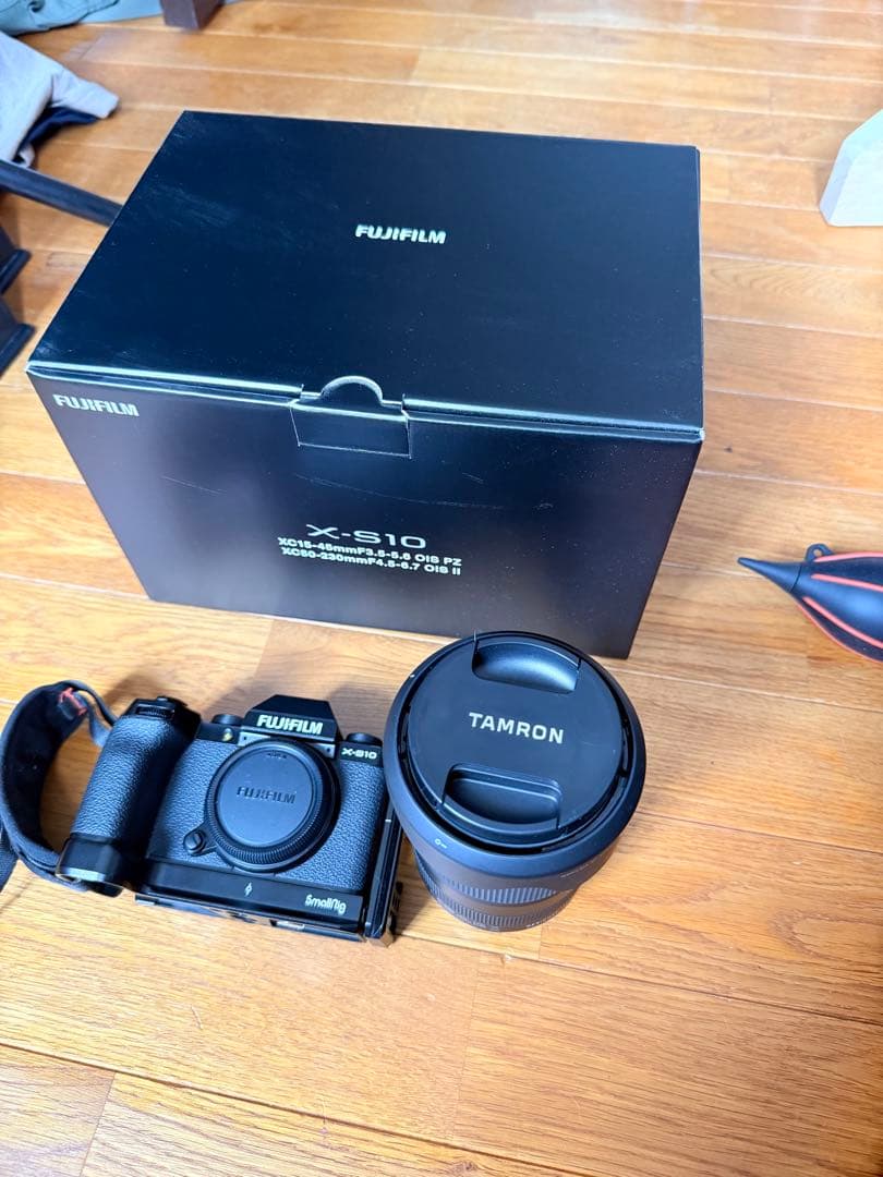 Fujifilm Mirrorless Interchangeable Lens Cameras X-S10 Tamron18-300Mm