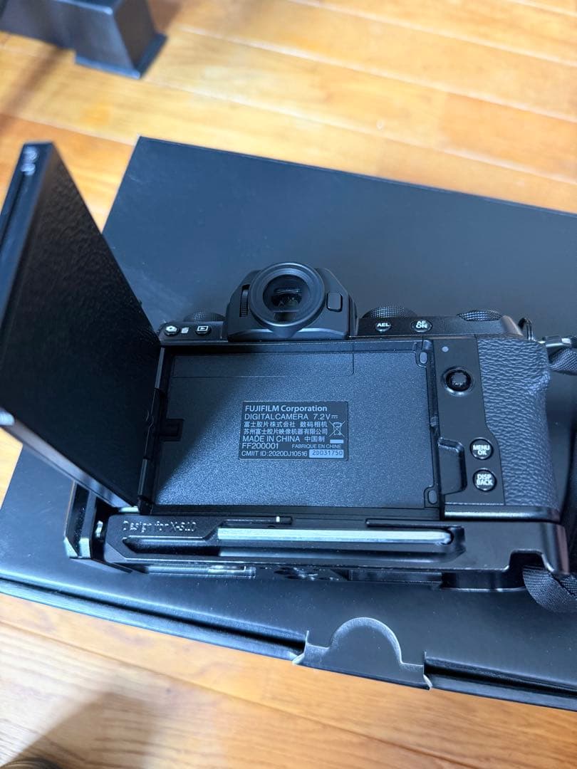 Fujifilm Mirrorless Interchangeable Lens Cameras X-S10 Tamron18-300Mm