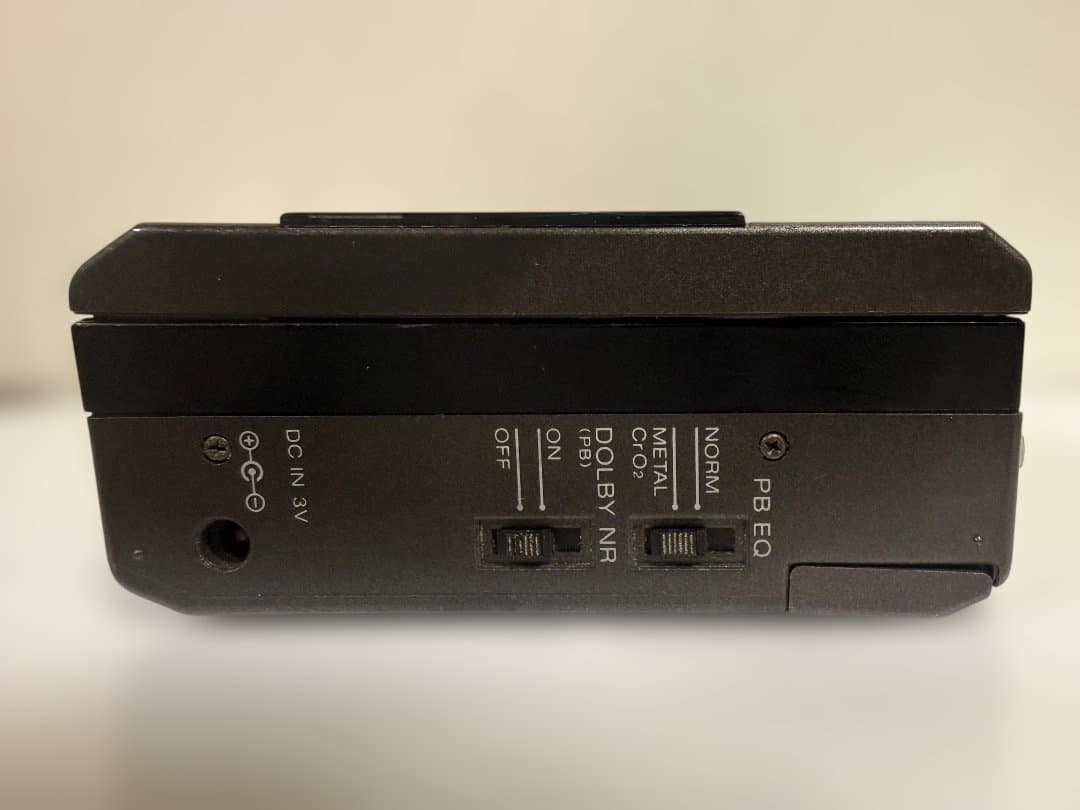 Sony Cassette Players Wm-F85 Am/Fm/Tv