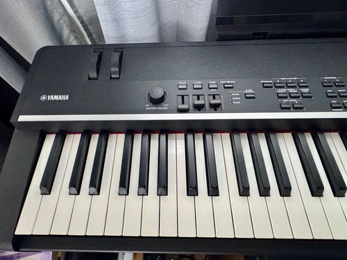 Yamaha Keyboards Digital Pianos Cp4