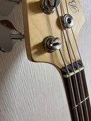 Electric Basses Bacchus Universe Series Vox
