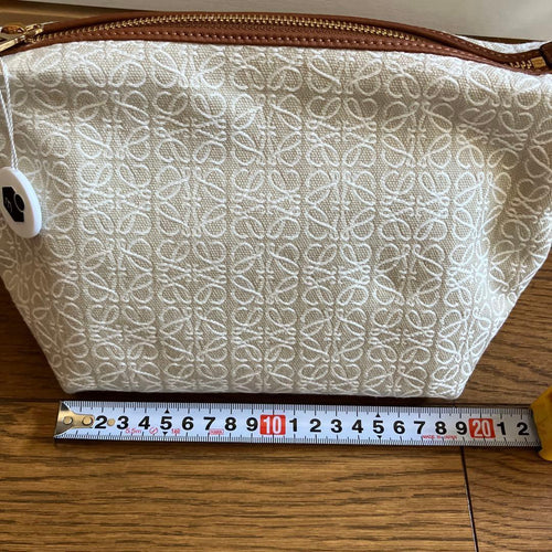 Loewe Shoulder Bags