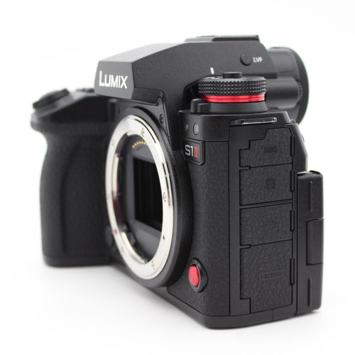 Panasonic Mirrorless Interchangeable Lips S1M2 13801