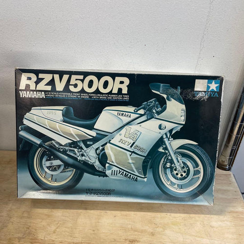 Tamiya Motorcycle Bike Yamaha Rzv500R 1/12 No.37
