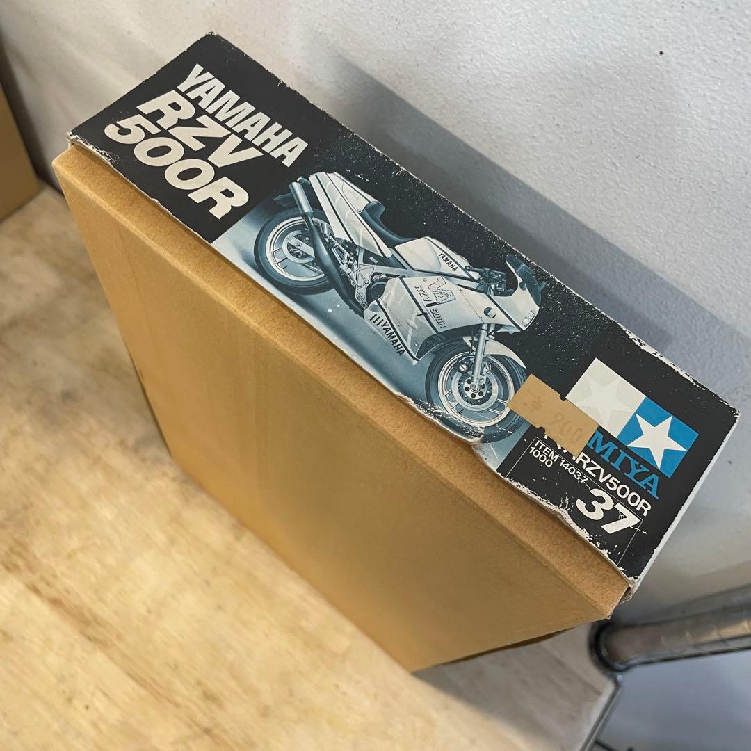 Tamiya Motorcycle Bike Yamaha Rzv500R 1/12 No.37