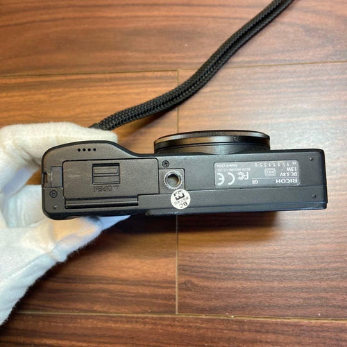 Ricoh Compact Digital Camera Gr 4938