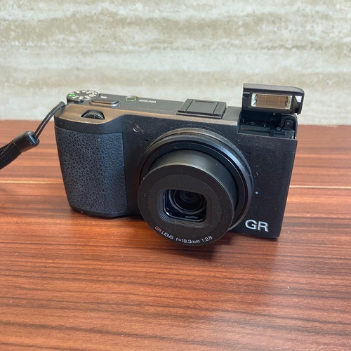 Ricoh Compact Digital Camera Gr 4938