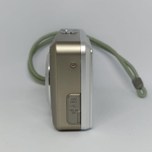 Fujifilm Compact Digital Cameras Finepix F30