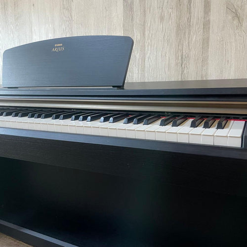 Yamaha Keyboard Electronic Piano Arius Ydp-161B 88