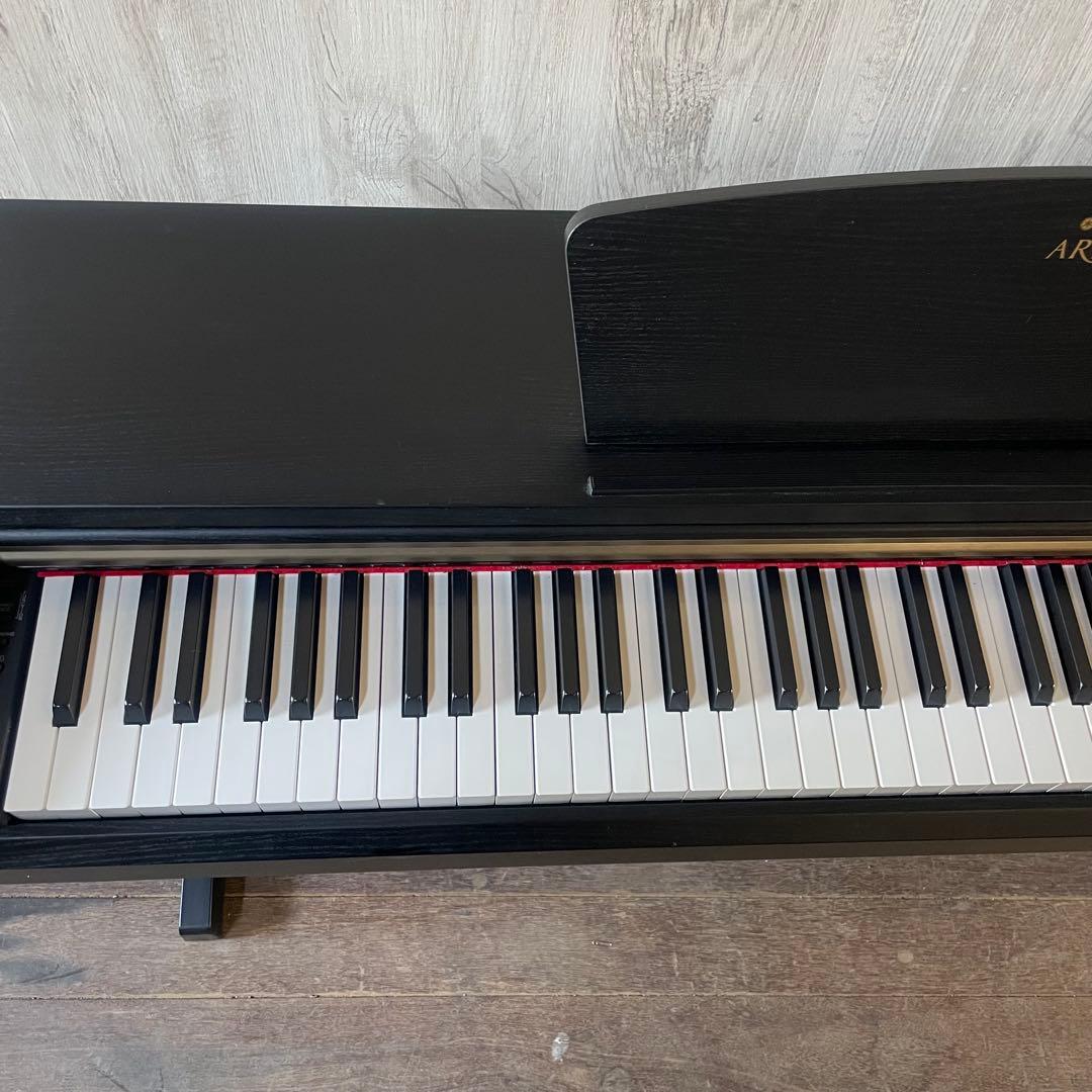 Yamaha Keyboard Electronic Piano Arius Ydp-161B 88