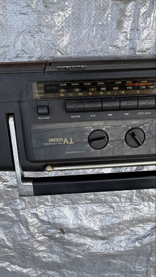 Aiwa Radio And Boombox Deodeo Cd Model No.Ddc-5