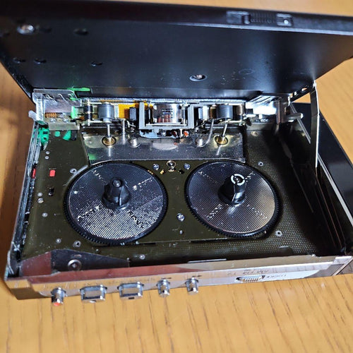 Sony Cassette Player Walkman Wm-F203