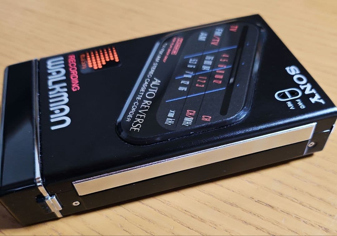 Sony Cassette Player Walkman Wm-F203