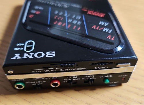 Sony Cassette Player Walkman Wm-F203