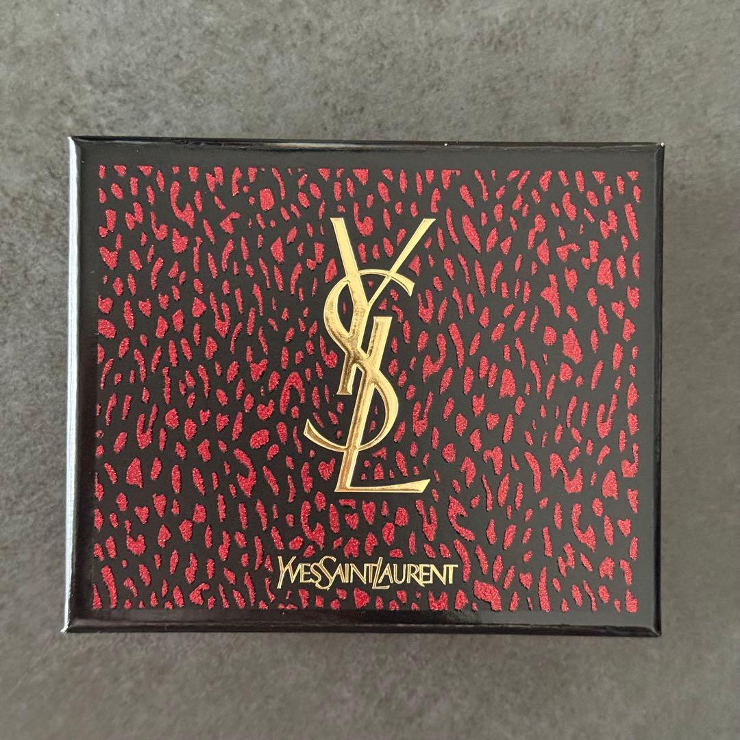 Yves Saint Laurent Lipstick
