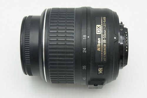 Nikon Lens (Zoom) Af-S Dx Nikkor 18-55Mm F3.5-5.6G Vr Aps-C 260212D