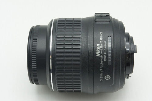 Nikon Lens (Zoom) Af-S Dx Nikkor 18-55Mm F3.5-5.6G Vr Aps-C 260212D