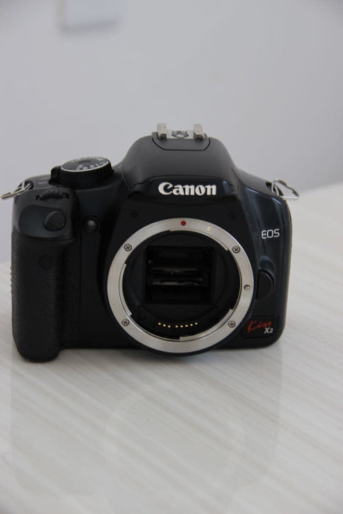 Canon Slr Camera (Film) Kiss X2