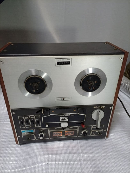 Other Akai M-11D