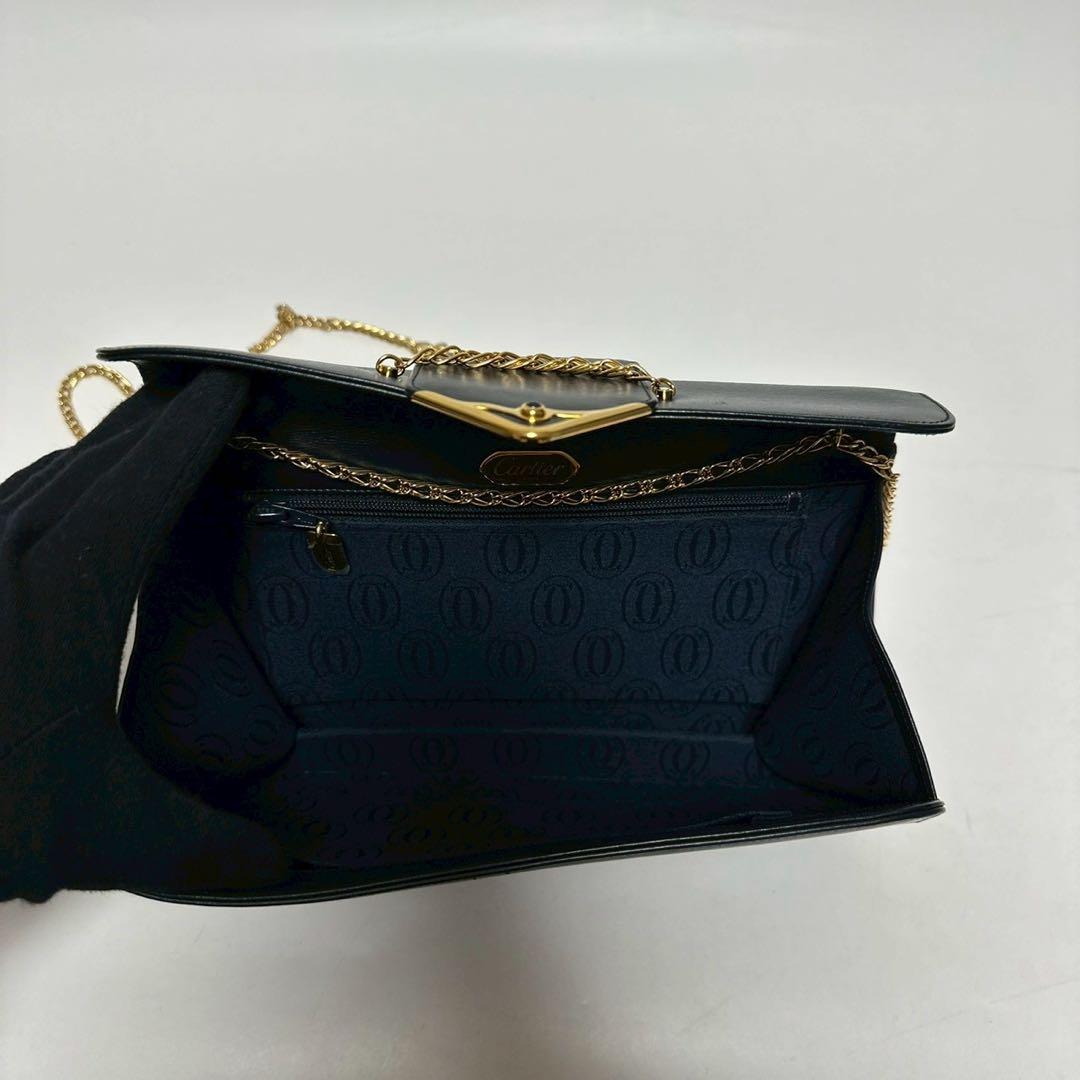 Cartier Shoulder Bags U25