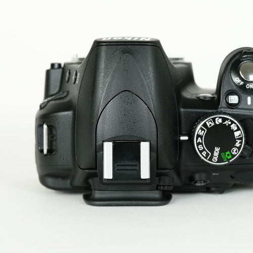 Nikon Digital Slr 7,960 D3100 F