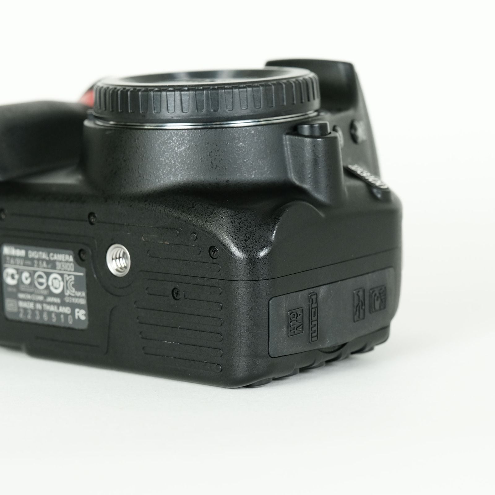 Nikon Digital Slr 7,960 D3100 F