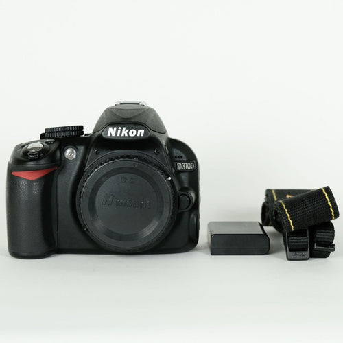 Nikon Digital Slr 7,960 D3100 F