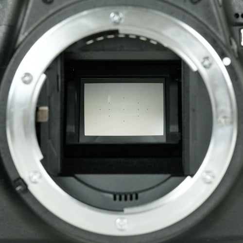 Nikon Digital Slr 7,960 D3100 F