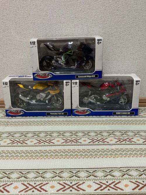 Motorcycles Msz 3