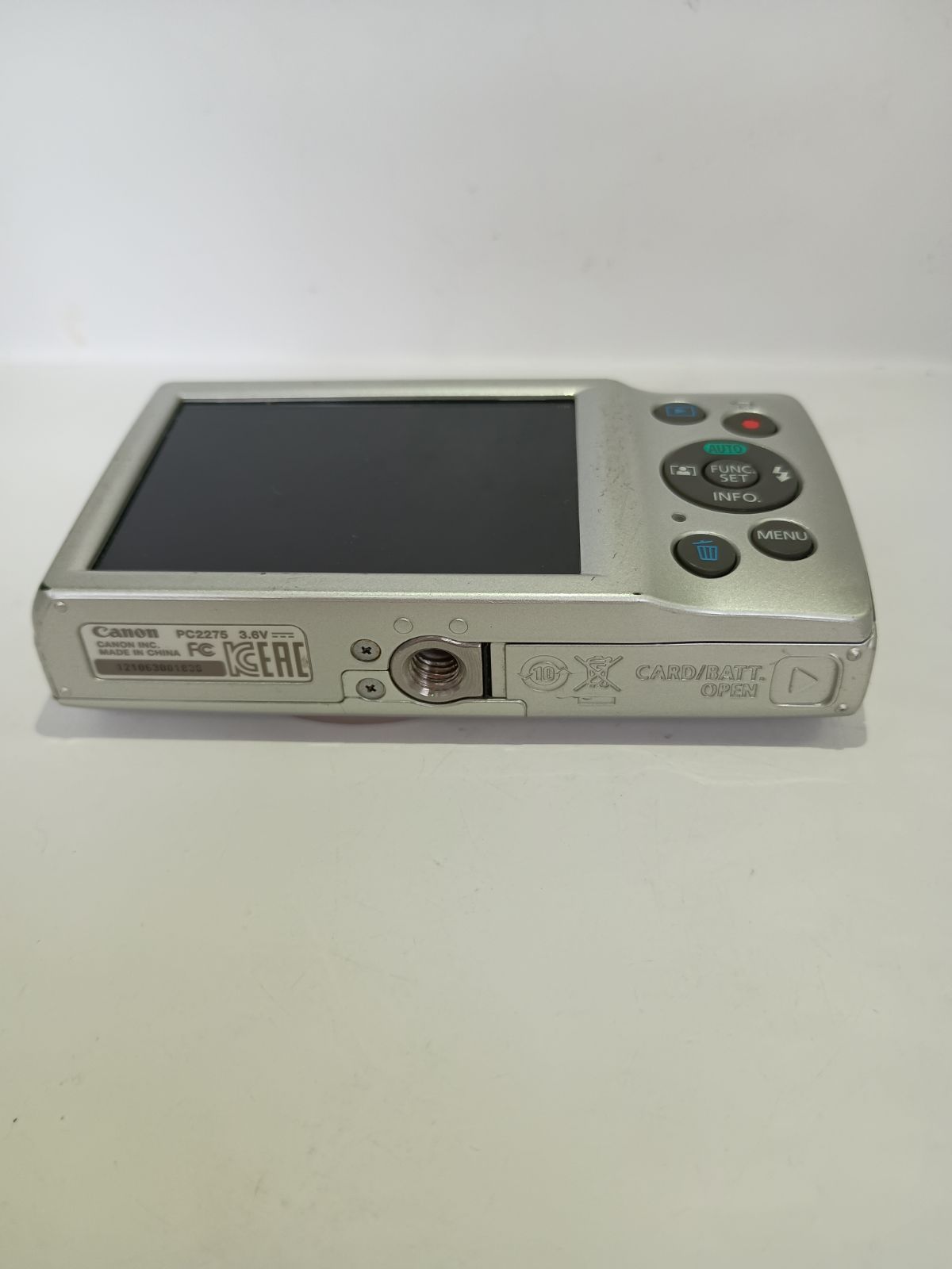 Compact Digital Camera 4919 Canon Ixy180