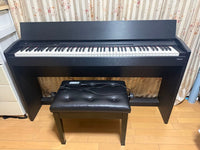 Roland Keyboards Digital Pianos F-110