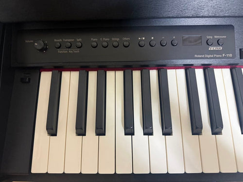 Roland Keyboards Digital Pianos F-110
