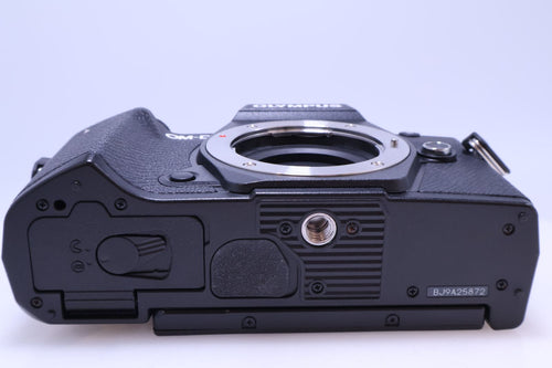 Olympus Mirrorless Interchangeable Lips 2,563 Om-D E-M5 Markiii (Black)(