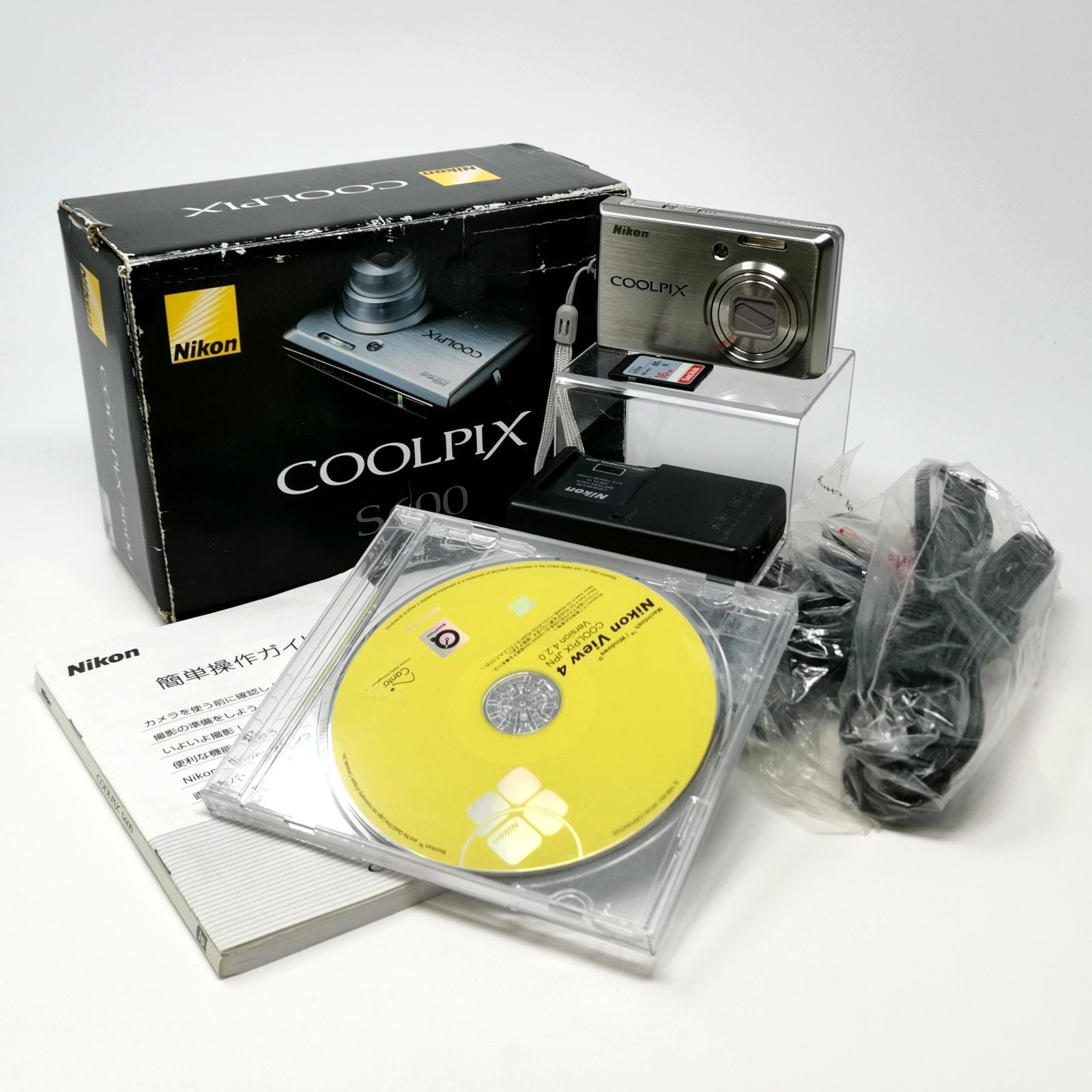 Nikon Compact Digital Camera Coolpix S600 Arcamko974