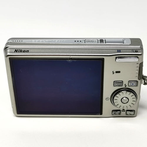 Nikon Compact Digital Camera Coolpix S600 Arcamko974
