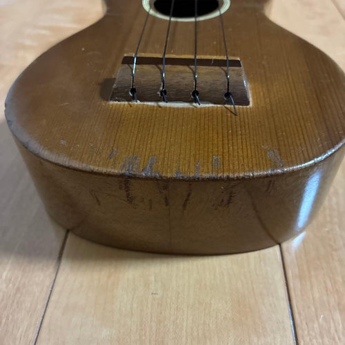 Yamaha Ukuleles No.60C 60
