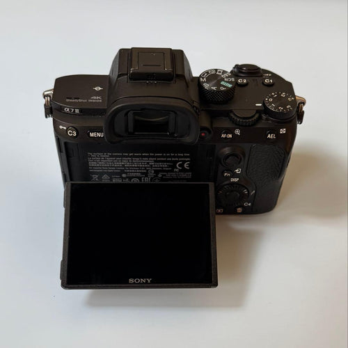 Sony Mirrorless Interchangeable Lens Cameras 7 Iii Ilce-7M3