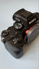 Sony Mirrorless Interchangeable Lens Cameras 7 Iii Ilce-7M3