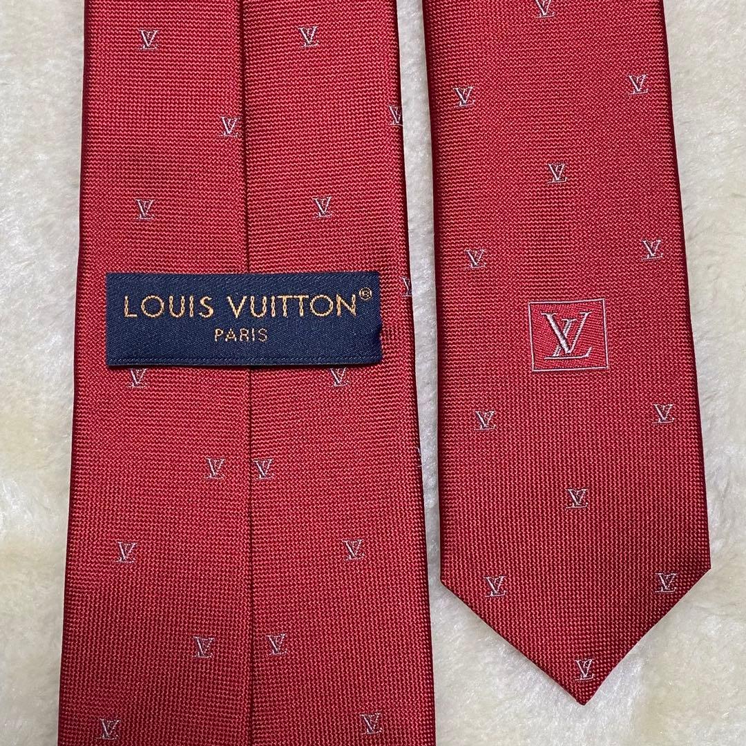 Louis Vuitton Tie Lv 7